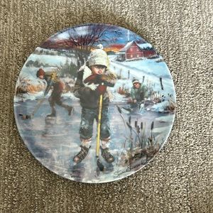“Dreams of Glory” hockey collector plate.